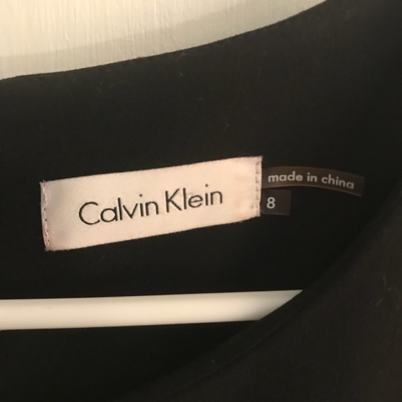 Asymmetrical Ruffle Dress - Picture 2 of 5